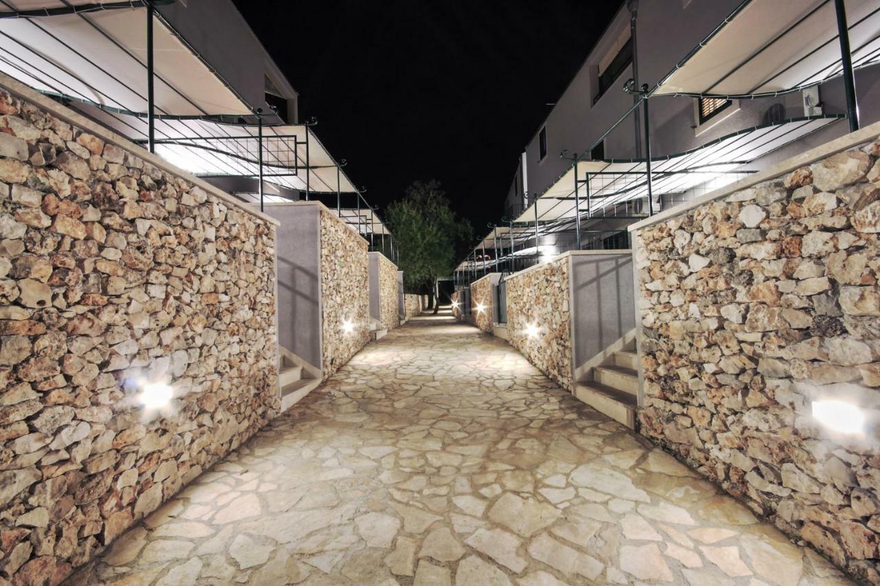 סוטיבאן Apartments Kala Mendula מראה חיצוני תמונה